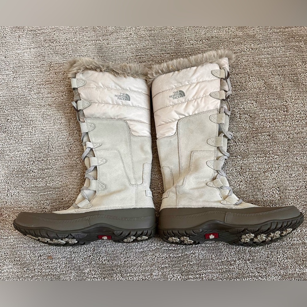 The North Face Women's Beige Winter Boots NWOT